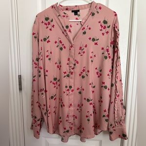Ann Taylor Button Down Blouse